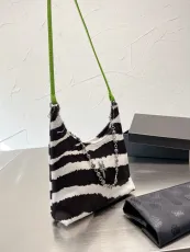 クロムハーツバッグ CHROMEHEARTS2022新作ハンドバッグ