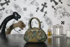 クロムハーツバッグ CHROMEHEARTS2022 新作 ジムバッグ ミニ ハンドバッグ K676
