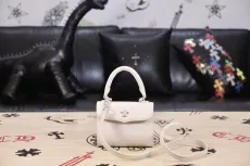 クロムハーツバッグ CHROMEHEARTS2022 新作 スカウト フラワー ハンドバッグ K662