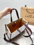 コーチバッグ COACH2022新作 フィールド ショッピングバッグ