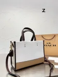 コーチバッグ COACH2022新作 フィールド ショッピングバッグ