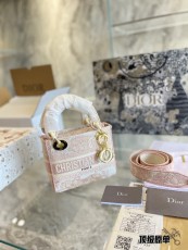 ディオールバッグ DIOR2022新作 Lady-Life ハンドバッグ