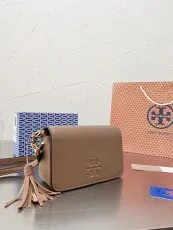トリーバーチバッグ TORY BURCH2022新作メッセンジャーバッグ