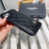 シャネルiPhoneケース CHANEL2022新作オールインクルーシブ携帯電話ケース
