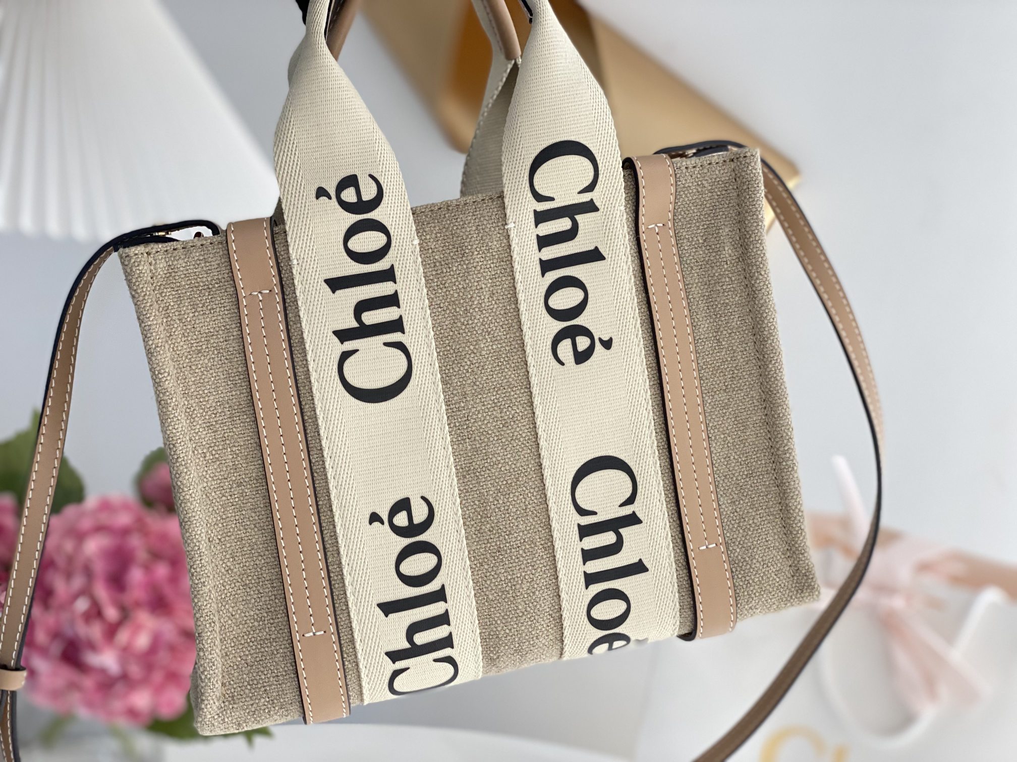 クロエバッグ CHLOE2022 新作 ウッディ トートバッグ