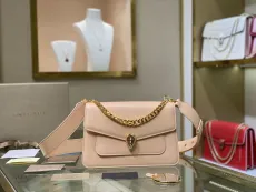 ブルガリバッグ BVLGARI2022新作 セルペンティ フォーエバー メッセンジャーバッグ 290872