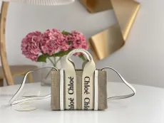 クロエバッグ CHLOE2022 新作 ウッディ トートバッグ