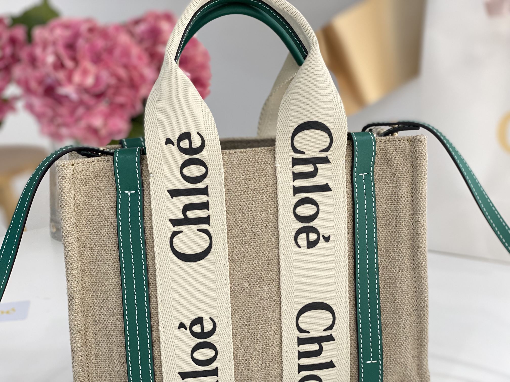 クロエバッグ CHLOE2022 新作 ウッディ トートバッグ