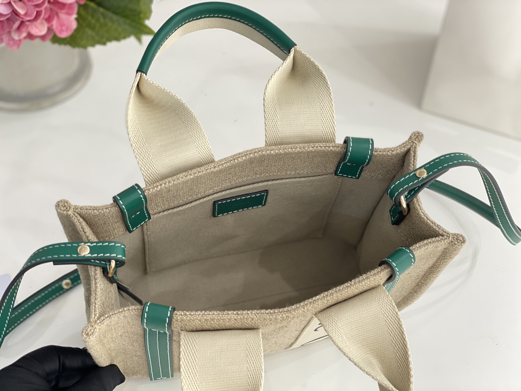 クロエバッグ CHLOE2022 新作 ウッディ トートバッグ
