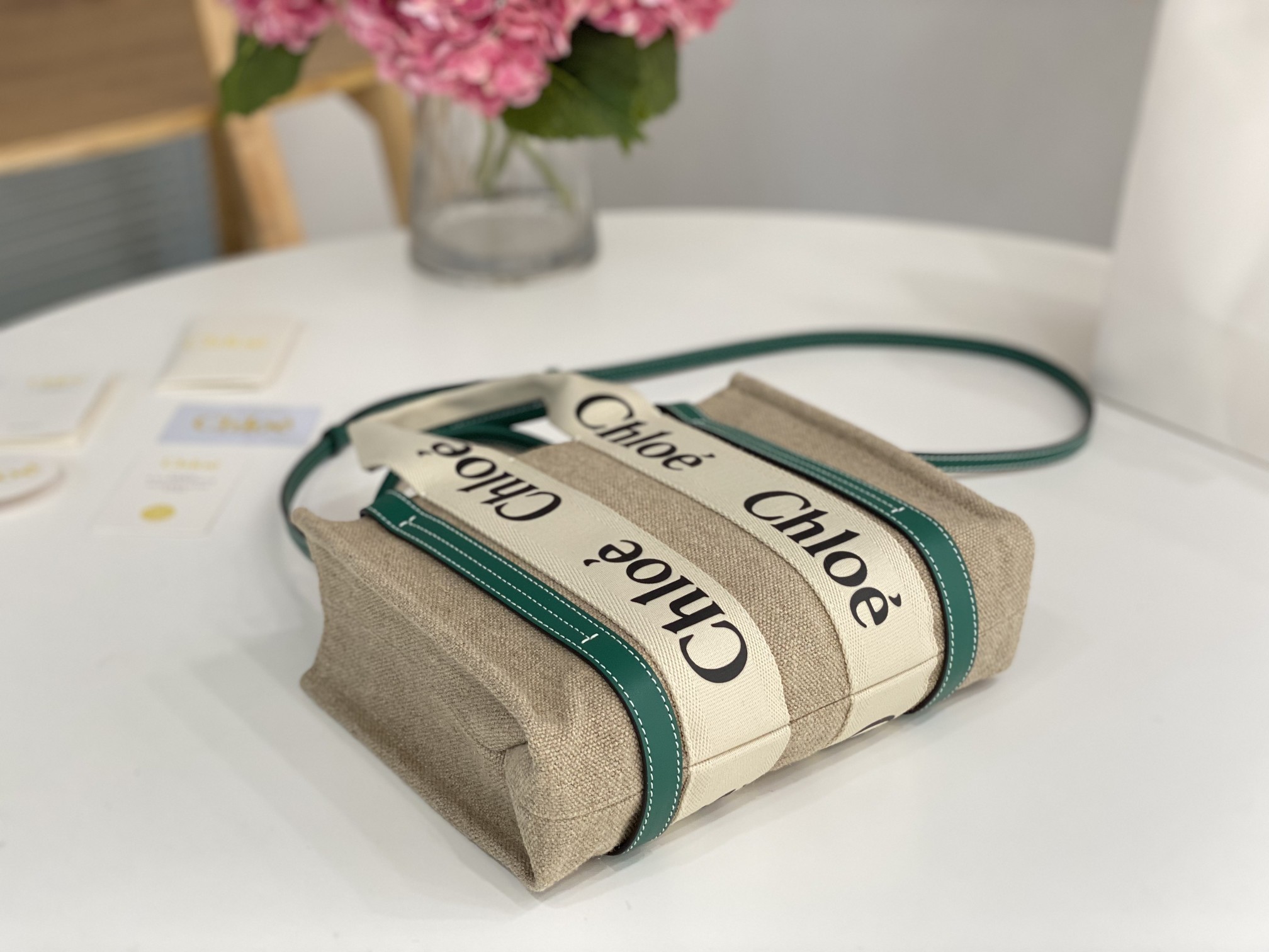 クロエバッグ CHLOE2022 新作 ウッディ トートバッグ