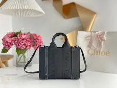 クロエバッグ CHLOE2022 新作 ウッディ トートバッグ
