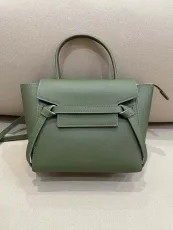 セリーヌバッグ CELINE2022新作 BELT NANO ハンドバッグ