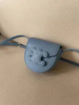 セリーヌバッグ CELINE2022新作 BESACE TRIOMPHE ハンドバッグ