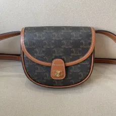 セリーヌバッグ CELINE2022新作 BESACE メッセンジャーバッグ