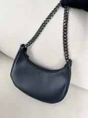 セリーヌバッグ CELINE2022年新作AVAチェーンハンドバッグ