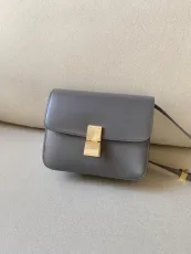 セリーヌバッグ CELINE2022新作 ボックスティーン メッセンジャーバッグ