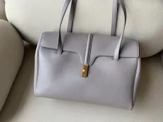 セリーヌバッグ CELINE2022新作ソフトハンドバッグ