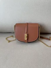セリーヌバッグ CELINE2022新作チェーンカードケース