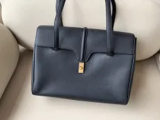 セリーヌバッグ CELINE2022新作ソフトハンドバッグ