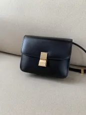 セリーヌバッグ CELINE2022新作 ボックスティーン メッセンジャーバッグ