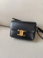 セリーヌバッグ CELINE2022新作 トリオンフ ティーン メッセンジャーバッグ