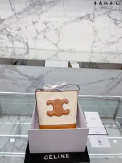 セリーヌバッグ CELINE2022年新作バケットバッグ
