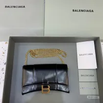 バレンシアガバッグ BALENCIAGA 2022新作 アワーグラス ウォレット オン チェーン メッセンジャーバッグ