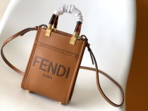 フェンディバッグ FENDI2022新作 ミニサンシャインショッパー ハンドバッグ
