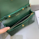 バレンシアガバッグ BALENCIAGA 2022新作 アワーグラス ウォレット オン チェーン メッセンジャーバッグ