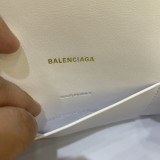 バレンシアガバッグ BALENCIAGA 2022新作 アワーグラス ウォレット オン チェーン メッセンジャーバッグ
