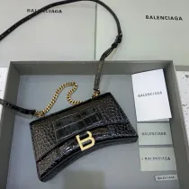 バレンシアガバッグ BALENCIAGA 2022新作 アワーグラス ウォレット オン チェーン メッセンジャーバッグ