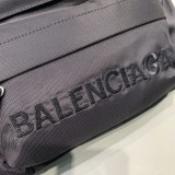 バレンシアガバッグ BALENCIAGA2022新作 ホイールロゴ刺繍 ウエストバッグ
