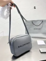 バレンシアガバッグ BALENCIAGA2022新作カメラバッグ