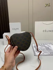 セリーヌバッグ CELINE2022新作メッセンジャーバッグ