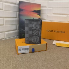 ルイヴィトン財布 LOUIS VUITTON2022 新作二つ折り財布 M60403