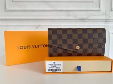 ルイヴィトン財布 LOUIS VUITTON2022新作 二つ折り長財布 M60531