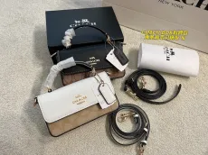 コーチバッグ COACH2022新作 メッセンジャーバッグ