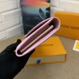 ルイヴィトン財布 LOUIS VUITTON2022の新作二つ折り長財布 M81276