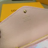 ルイヴィトン財布 LOUIS VUITTON2022の新作二つ折り長財布 M81276