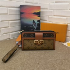 ルイヴィトン財布 LOUIS VUITTON2022 新作 M ジッパー長財布 M69162