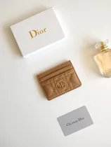 ディオール財布 DIOR2022の新作カロ ファイブグリッド カードホルダー S5130