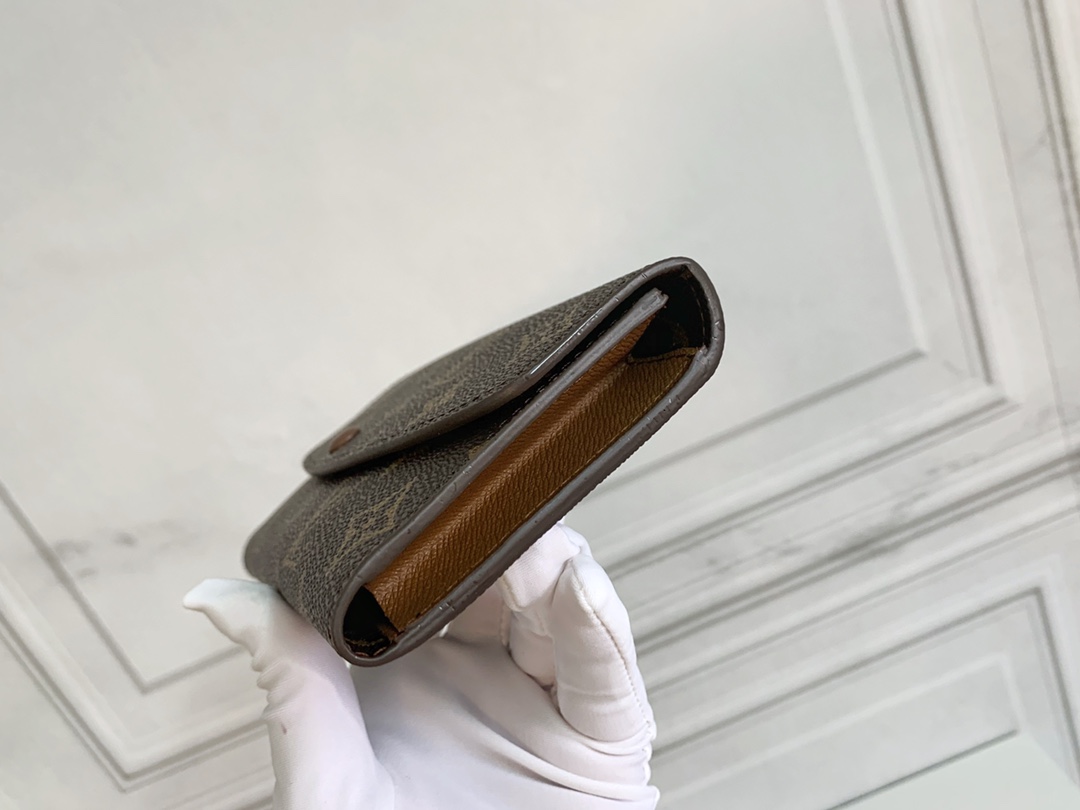 ルイヴィトン財布 LOUIS VUITTON2022新作 二つ折り長財布 M60136