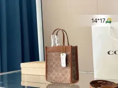 コーチバッグ COACH2022新作 ミニハンドバッグ