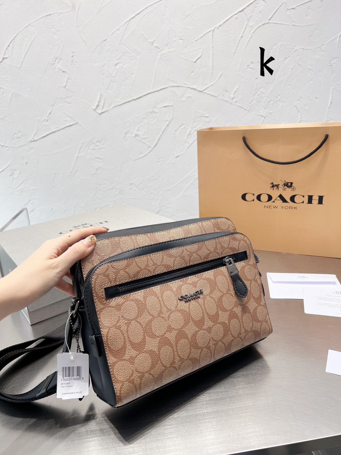 コーチバッグ COACH2022新作 メッセンジャーバッグ