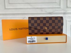 ルイヴィトン財布 LOUIS VUITTON2022新作 二つ折り長財布 M60531