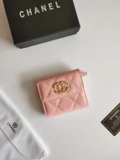 シャネル財布 CHANEL2022の新作三つ折り財布