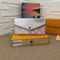 ルイヴィトン財布 LOUIS VUITTON2022の新作二つ折り長財布 M81276