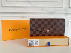 ルイヴィトン財布 LOUIS VUITTON2022新作 二つ折り長財布 M60531