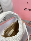 ミュウミュウバッグ Miu Miu2022新作ハンドバッグ