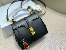 セリーヌバッグ CELINE2022新作メッセンジャーバッグ